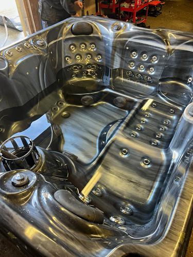 Bluewhale spa hot tub - tub, free