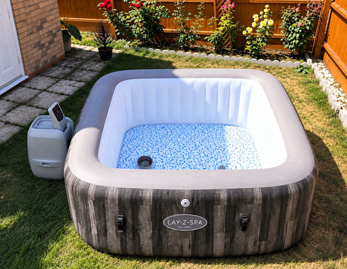 Lay spa majorca square - lay-z-spa,